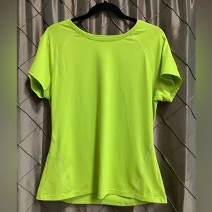 EUC- RBX Pro Keyhole Wicking Athletic Top